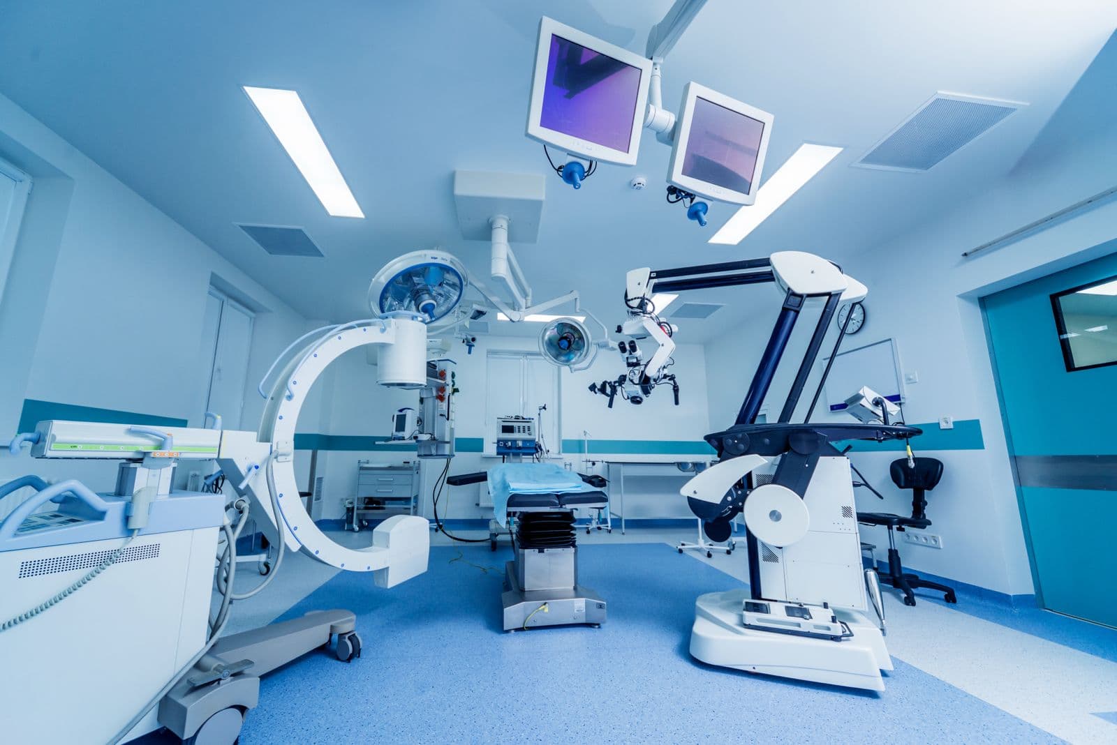 Operating theatre fitted with clinical-grade equipment